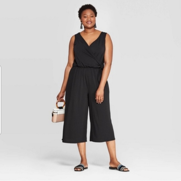 Ava & Viv Pants - New Ava & Viv Black Sleeveless V-Neck Jumpsuit
